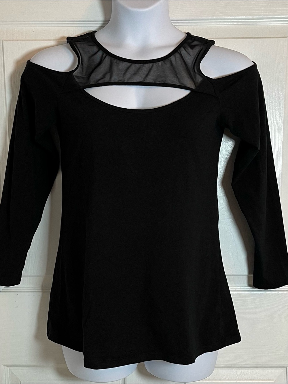 Torrid Black Mesh Insert Cutout Cold Shoulder Top Size 1 XL 1X Goth Whimsigoth